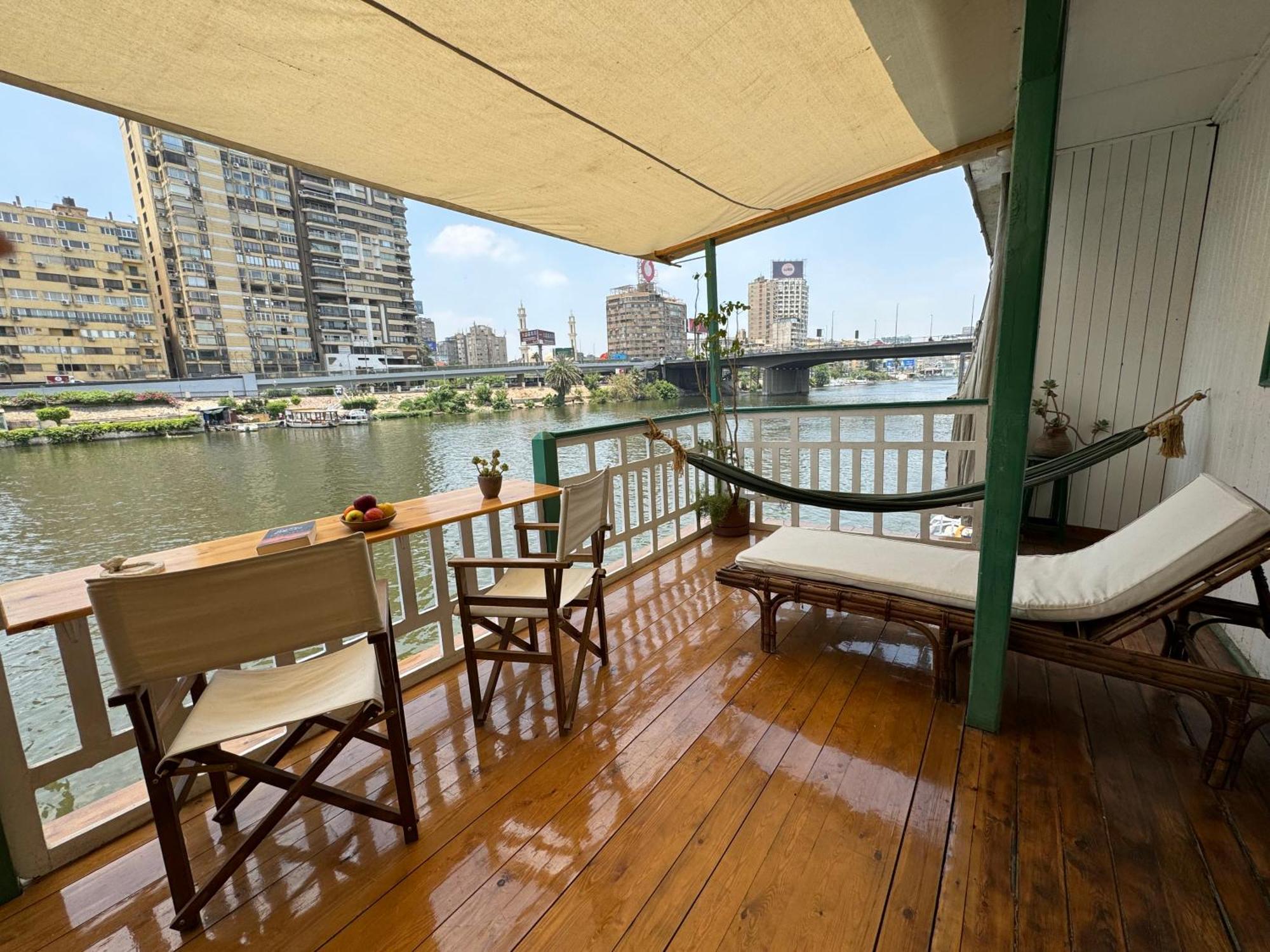 Houseboat65 - Historic Home On The Nile - Central カイロ エクステリア 写真
